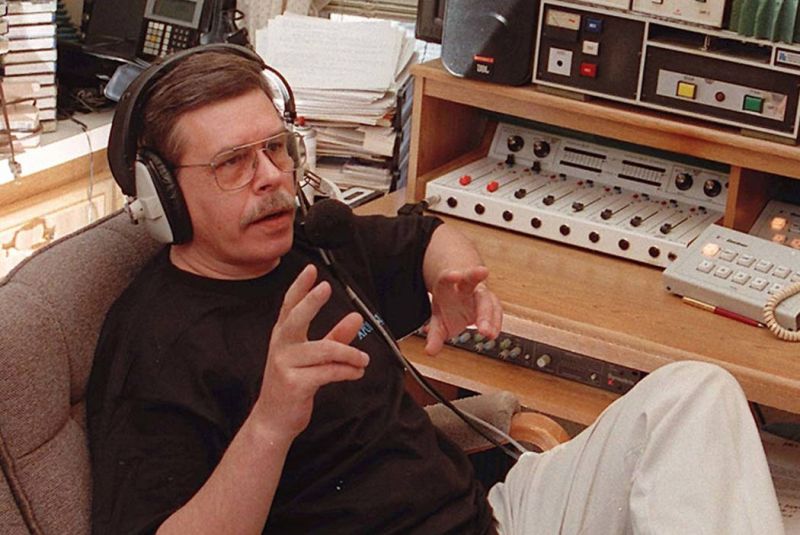 File:Art Bell.jpg